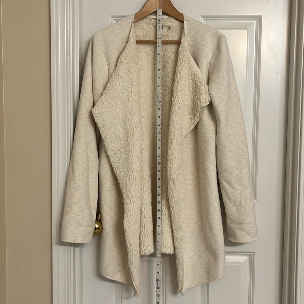 UGG Women's Abriana Shawl Cardigan EUC